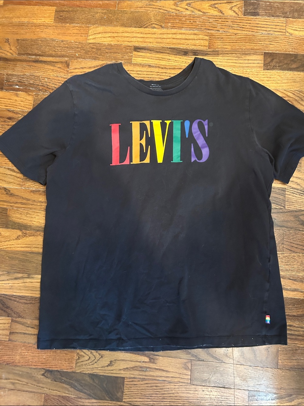 Levi's Black Short-Sleeve Tee with Rainbow LEVI'S Logo